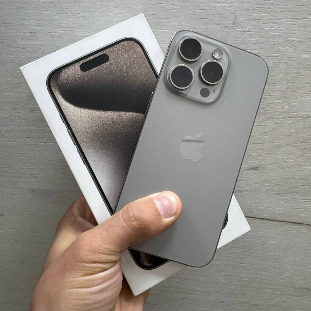 Apple iPhone 15 Pro Max 256Gb Natural Titanium