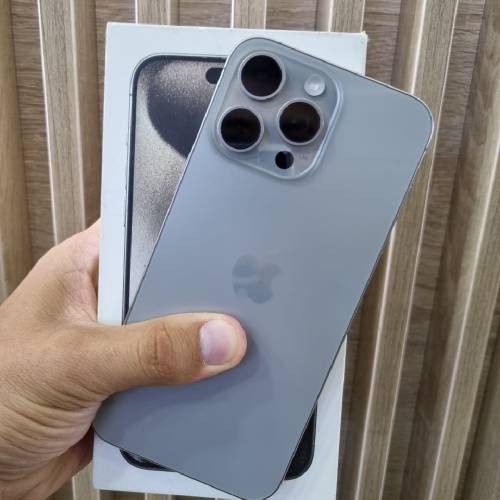 Apple iPhone 15 Pro Max 256GB (Natural) (Used)